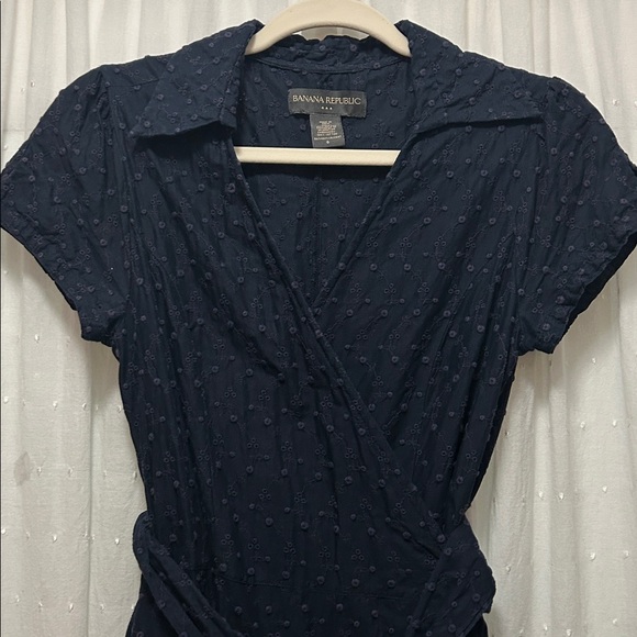 Banana Republic Dress Women’s 6 Navy Eyelet Wrap Cotton Floral Embroidered - Picture 2 of 15